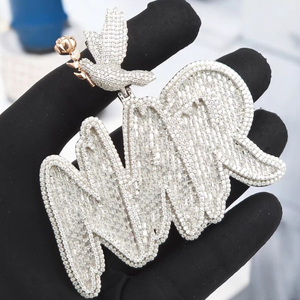 Pendentif personnalisé en moissanite sertie de pierres avec anse en forme d'aile d'ange en argent sterling 925, bijoux de fête hip-hop unisexe - Product Image 1