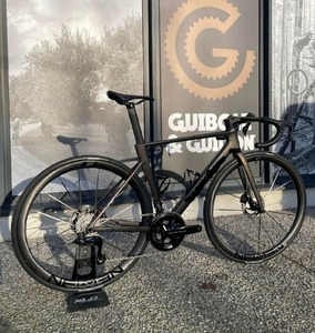 Vélo de montagne électrique LITENING AIR C68X SLT 12 vitesses NOUVEAU 2025 – Autonomie >60 km, léger, haute performance, 24 pouces - Product Image 3