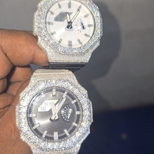 Montre à quartz pour homme en acier inoxydable personnalisée avec diamants, cadran de 40 mm, bracelet de 20 mm, moissanite VVS1, entièrement sertie de diamants, analogique - Product Image 2