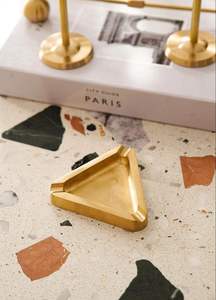 Durable Metal <b>Ashtray</b> Designed For Heavy Use Providing Long Lasting Performance And Classic Timeless Appearance - Product Image 5