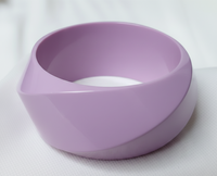 Bracelets en résine tendance faits à la main |   Bracelets en acrylique brillants et épais pour femmes |   Bijoux de mode européens en gros