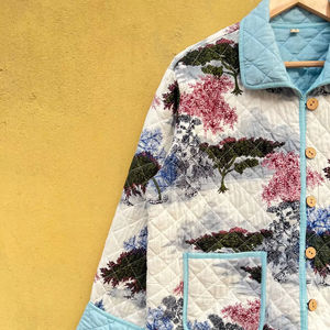 Chaqueta Acolchada de Algodón Reversible para Mujer, con Bloques de Color Florales, Estampado Ecológico Hecho a Mano, Transpirable y Suave - Product Image 1
