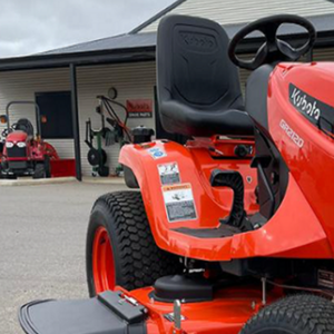 Utilisé pour le tracteur à roues 4x4 L4508 pour l'agriculture avec moteur Cummins 65 CV, composants principaux (moteur, pompe) - Product Image 3