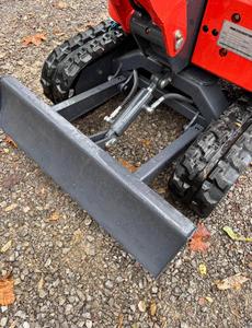 LIVRAISON GRATUITE EPA CE Approuvé ZJ-12 Tout neuf Mini-excavatrice sur chenilles de 1 tonne Moteur à essence Briggs de 15 ch 0,3 h Moteur à essence Open ROPS Pouce hydraulique - Product Image 6