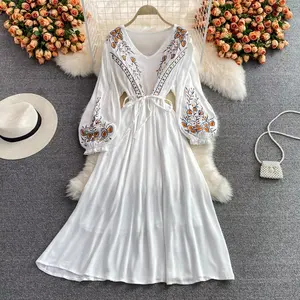 Robe Maxi longue brodée pour femmes, col en v, manches longues, style bohème, automne, nouvelle collection, 2023 - Product Image 5