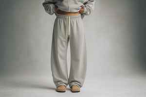 กางเกงขายาวทรงบานพิมพ์ลายนูน 3 มิติ ผ้าฟลีซหนานุ่ม ขายส่ง OEM รับผลิตตามแบบ สินค้าขายดีปี 2025 กางเกงวอร์มทรงหลวมสำหรับผู้ชาย - Product Image 3