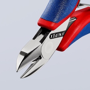 คีมตัดด้านข้าง KNIPEX ขนาด 115 มม. พร้อมใบมีดแบบเฉียง ด้ามจับหลายชิ้นส่วน ผิวขัดเงาแบบกระจก - Product Image 6