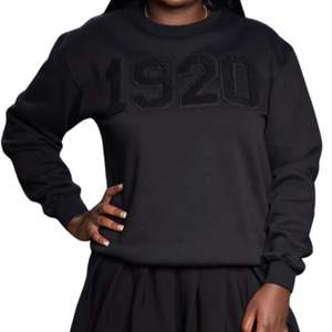 Sudadera All Black 1920 con algodón suave y letras de chenilla para miembros de la Hermandad Ropa griega unisex con estilo - Product Image 4