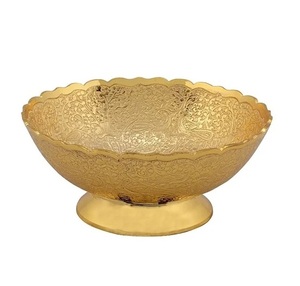 Plat de service décoratif en métal de luxe traditionnel avec bol mélangeur pour les fêtes, tailles personnalisables et design écologique - Product Image 6