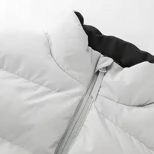 Chaqueta acolchada de invierno frío con capucha y cremallera con logotipo personalizado de alta calidad para mujer - Product Image 5