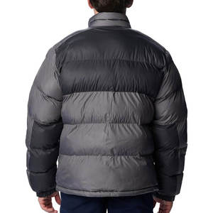 Chaqueta acolchada elegante para hombre con aislamiento cálido ligero y diseño moderno de moda de invierno para aventuras al aire libre - Product Image 2