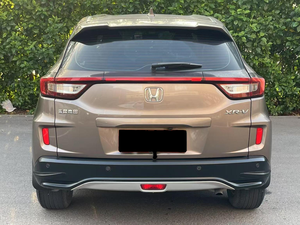 Coches Usados en Buen Estado, Champagne 2016-2017, Recién Llegados, Exportación de Coches de Segunda Mano, Entrega a Todo el Mundo - Product Image 4
