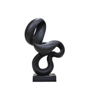 Unico finito fatto a mano in resina nera a grana di legno artigianato Artwork decorazione per la casa arte scultura in vendita - Product Image 1