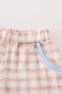 Ensemble short en vichy beige pour garçons tenue d'été confortable pour enfants avec motif de broderie de conception de chiot mignon - Product Image 3