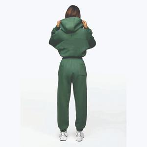 Sudadera Corta con Cremallera Completa para Mujer, Color Verde Racing, con Logotipo Personalizado en la Parte Delantera, 80% Algodón, 20% Poliéster, Personalizable - Product Image 4