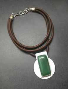 Collier de Bohème en Métal avec Cordon en Cuir Fait à la Main Collier avec Pendentif Mode Féminine Chaîne Pièce de Cou pour Cadeau de Mariage Fait à la Main - Product Image 6