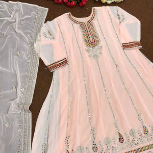 TENUE DE SOIRÉE ROBE EN GEORGETTE LOURDE AVEC DUPATTA - Product Image 4