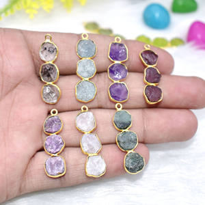 Tanzanite Trois Pierre Long Pendentif Or Vermeil Argent Sterling Lunette Ensemble Pierre Brute Charme Bijoux Faits À La Main Cadeau pour Elle - Product Image 5