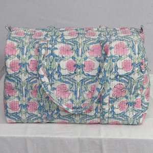 Bolsa de lona de viaje ecológica con estilo, tela de algodón suave con estampado de bloques de mano con cierre de cremallera para cada viajero - Product Image 3