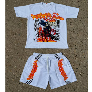 ชุดวอร์มผู้ชายสไตล์วินเทจ ผ้าฝ้ายเนื้อนุ่ม สีพื้น ใส่สบายสำหรับฤดูร้อน ระบายอากาศได้ดี ดีไซน์ประดับเพชรด้านหน้า เสื้อยืดและกางเกงขาสั้นแบบสั่งทำพิเศษ - Product Image 3