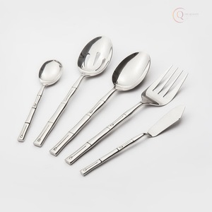 Ensemble de couverts élégants en acier inoxydable pour la salle à manger |   Utilisation écologique pour les fêtes, la maison, la cuisine, les restaurants et les services de traiteur - Product Image 1