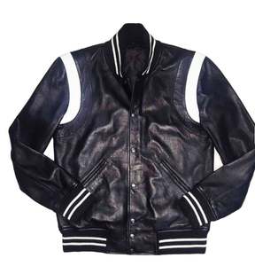 Veste de moto en cuir streetwear personnalisée, veste bomber varsity en cuir véritable à manches hiphop pour hommes - Product Image 2