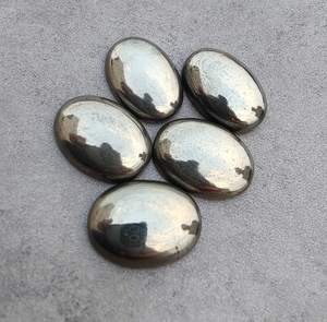 คุณภาพ 3A + 100% ไพไรต์ทองคําธรรมชาติธรรมชาติรูปไข่ Cabochon แบนกลับปรับเทียบอัญมณีหลวมในราคาขายส่ง OEM จํานวนมาก - Product Image 1