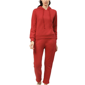 Vente en gros de survêtements élégants de haute qualité pour femmes ensemble de 2 pièces pour la course, le yoga et la salle de sport du Pakistan vêtements de rue de haute qualité - Product Image 1