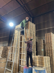 Mini barils de chêne à whisky 200L 225L 300L tonneau de vin baril en bois décoration - Product Image 2