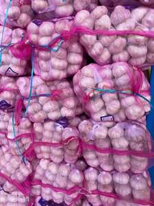 Ail rouge hybride naturel de qualité supérieure HP Valia, bulbes de 1 kg, longue durée de conservation, ingrédient non-OGM pour la cuisine, les sauces, les mélanges d'épices - Product Image 5