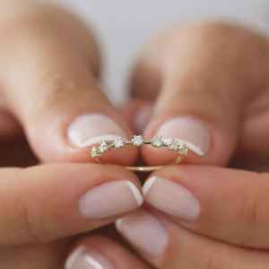 แหวนเพชรทรงกลมแบบมินิมอล แหวนแต่งงานแบบซ้อนกันได้ แหวนครึ่งวง แหวนคู่ ทองคำแท้ 9K เครื่องประดับสำหรับทุกเพศ ของขวัญ - Product Image 2