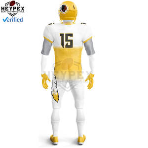 Paquete personalizado de oferta de fútbol americano, ropa de entrenamiento juvenil Premium, uniformes, guantes, pasamontañas, camisas de compresión, accesorios - Product Image 3