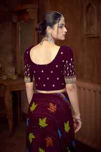 Blouse luxueuse pour femmes grandes tailles pour les grandes occasions et les mariages du printemps/automne, broderie complexe, taille personnalisée écologique - Product Image 5