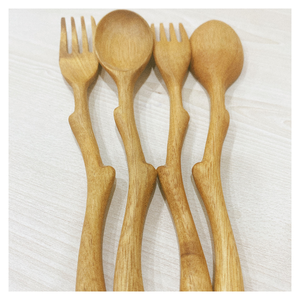 Cuillère en bois naturel de haute qualité pour la cuisson en remuant le service disponible en plusieurs tailles et styles Cuillère en bois cuisson - Product Image 4