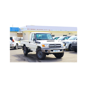 Toyota d'occasion pour Land Cruiser Single Cabin 4x4 Pickup Série 79 Fabriqué au Japon Diesel Automatique/Boîte de vitesses Taille de pneu R18 - Product Image 3