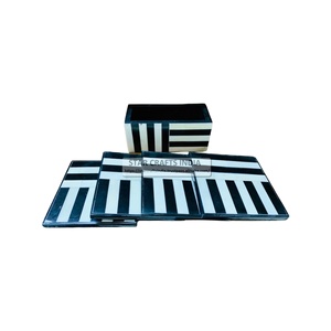 Incrustation d'os faite à la main en forme de rectangle doublure noire et blanche incrustation d'os avec des sous-verres personnalisés polis de haute qualité fournitures de cuisine - Product Image 1