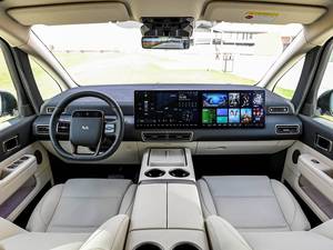 Vehículo Eléctrico Usado 2025, Nueva Energía, 500km de Autonomía, 150kW de Potencia, Buen Estado, Bajo Kilometraje, Listo para Conducir, Calidad Perfecta - Product Image 3