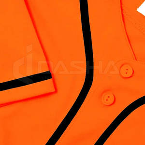 Uniformes d'équipe courts conçus sur mesure Maillot de baseball à boutons complets et col en V en maille pour hommes Vêtements de softball pour enfants - Product Image 5