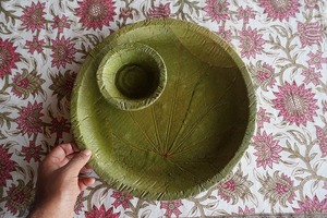 จานใบไม้แบบใช้แล้วทิ้งที่เป็นมิตรกับสิ่งแวดล้อม ย่อยสลายได้ทางชีวภาพ สำหรับงานปาร์ตี้ งานแต่งงาน งานจัดเลี้ยง และเสิร์ฟอาหาร - Product Image 5