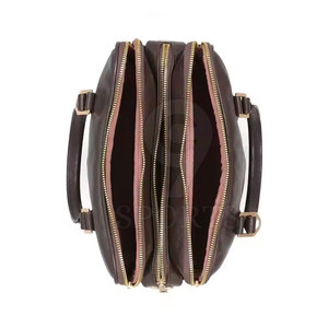 Bolso cruzado duradero y ligero para mujer con correa ajustable y cierre de cremallera con diseño multibolsillo - Product Image 5