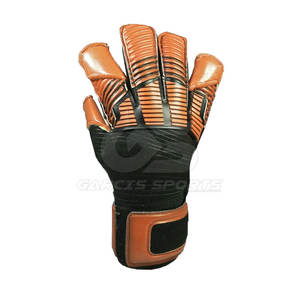 Gants de gardien de but haute performance avec support de paume et de poignet absorbant les chocs Gant de gardien de but de football léger - Product Image 4
