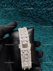 Relojes de Lujo con Incrustaciones de Moissanita VVS, los Más Vendidos del 2024, Proveedor, Fabricante, Mayorista, Exportador, Buen Precio en India - Product Image 5