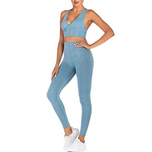 Ensemble de yoga durable de meilleure qualité pour femmes Leggings à taille élastique à séchage rapide Taille moyenne Motif solide Couleur unie Ensemble de yoga grande taille - Product Image 4