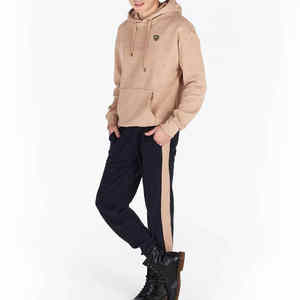 ชุดวอร์มฟุตบอลวิ่งสำหรับผู้ชายชุดวอร์มสำหรับเล่นกีฬาฤดูหนาวพิมพ์ซับลิเมชันชุดวอร์มฟุตบอลปรับแต่งได้ - Product Image 1