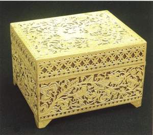 ISLAMIC CRESCENT MOSQOE GIFTS Sadaquah Box Ramadan Wooden Cash Box Eid Mubarak Money Box With Counter - Product Image 1