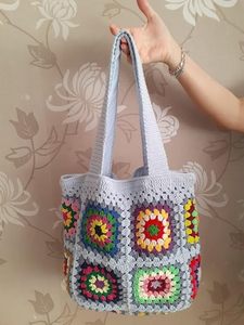 Sac à main à bandoulière en tricot de grande taille Granny Square Tole, sac fourre-tout esthétique à motif de crochet fait à la main pour filles OEM Made In Vietnam - Product Image 3