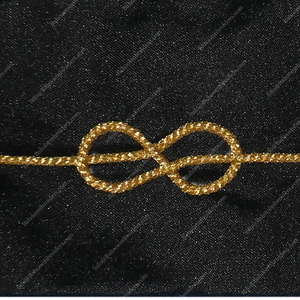 Gorro Masónico Premium con Nudos Dorados, Emulación del Rito, Calidad Regalia - Product Image 2