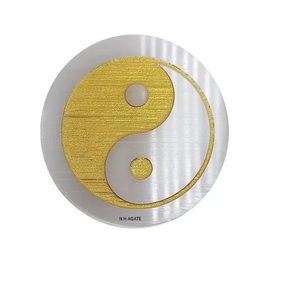 Selenite Yin Yang-Placa de carga grabada, a la venta - Product Image 3