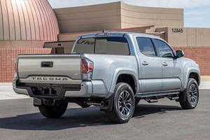 Modelo Popular de Exportación 2023 Toyota Tacoma TRD Sport Doble Cabina 4x4 V6 - Product Image 2