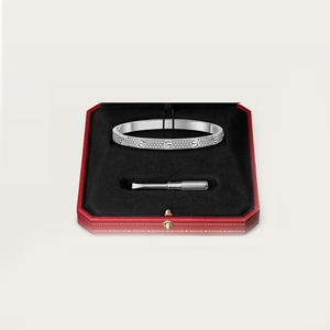 สร้อยข้อมือทองคำแท้ 14K ทำมือ ประดับเพชรเลี้ยงในห้องปฏิบัติการ ระดับความใส VVS-VS สี D-F ได้รับการรับรองจาก SGL ของขวัญสำหรับงานหมั้นสำหรับผู้หญิง - Product Image 3